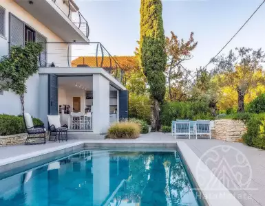 Buy in Croatia for 1020000€