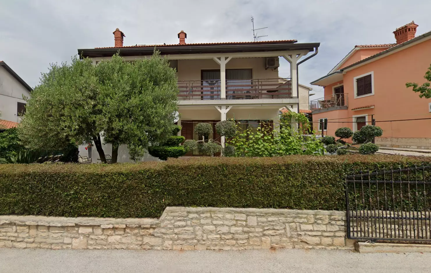 Hotels 236m² in Croatia, Novigrad. Priced at 600000€ rent photo-2