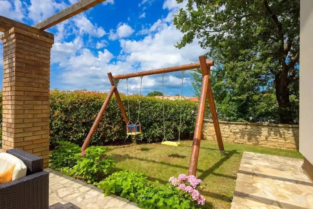 Villa 250m² in Croatia, Bale. Priced at 920000€ rent photo-5