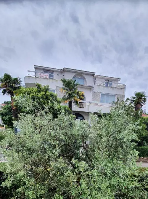 Hotels 523m² in Croatia, Porec. Priced at 1350000€ rent photo-6