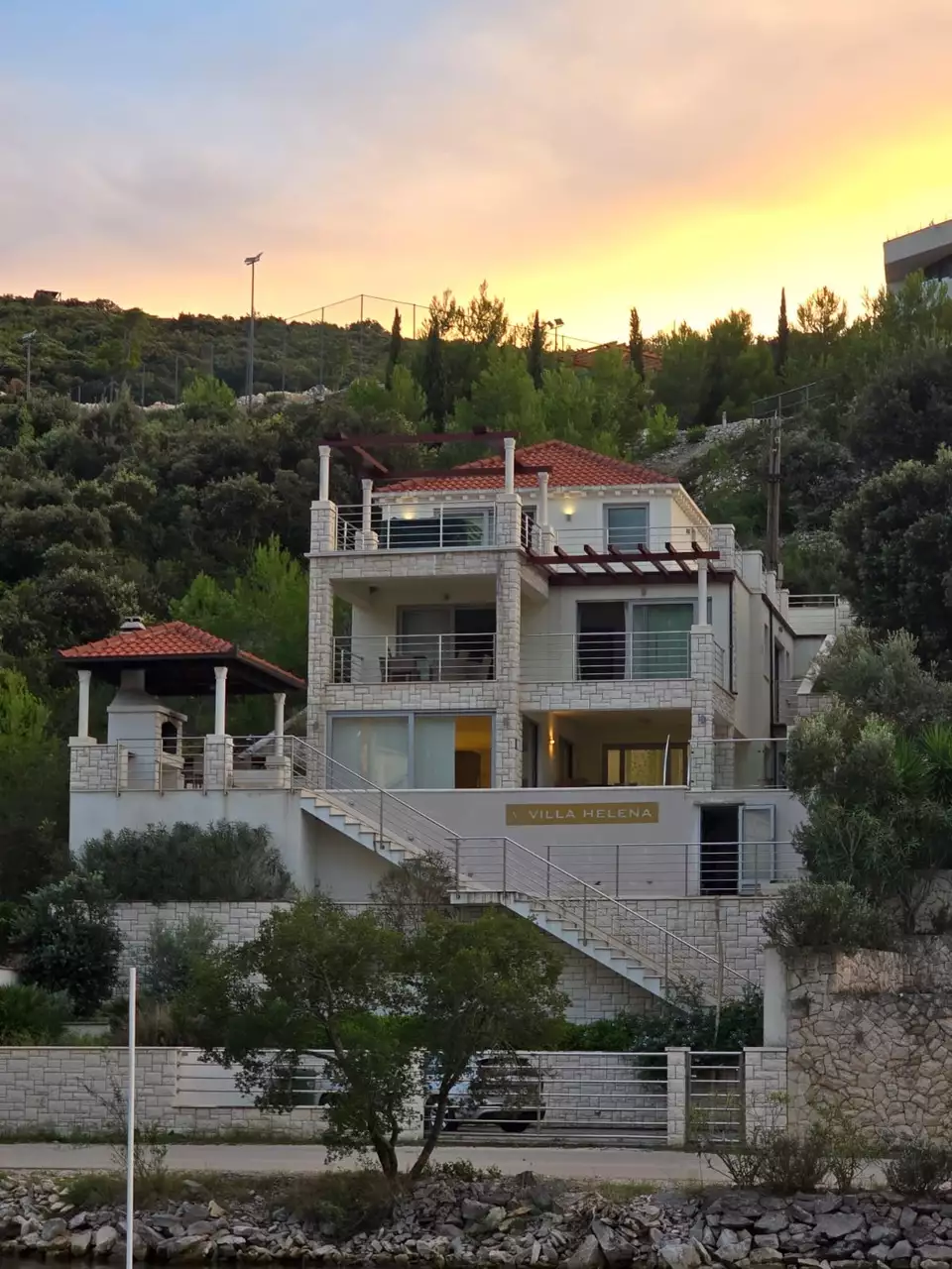 House 280m² in Croatia, Korcula. Priced at 1250000€ rent photo-2