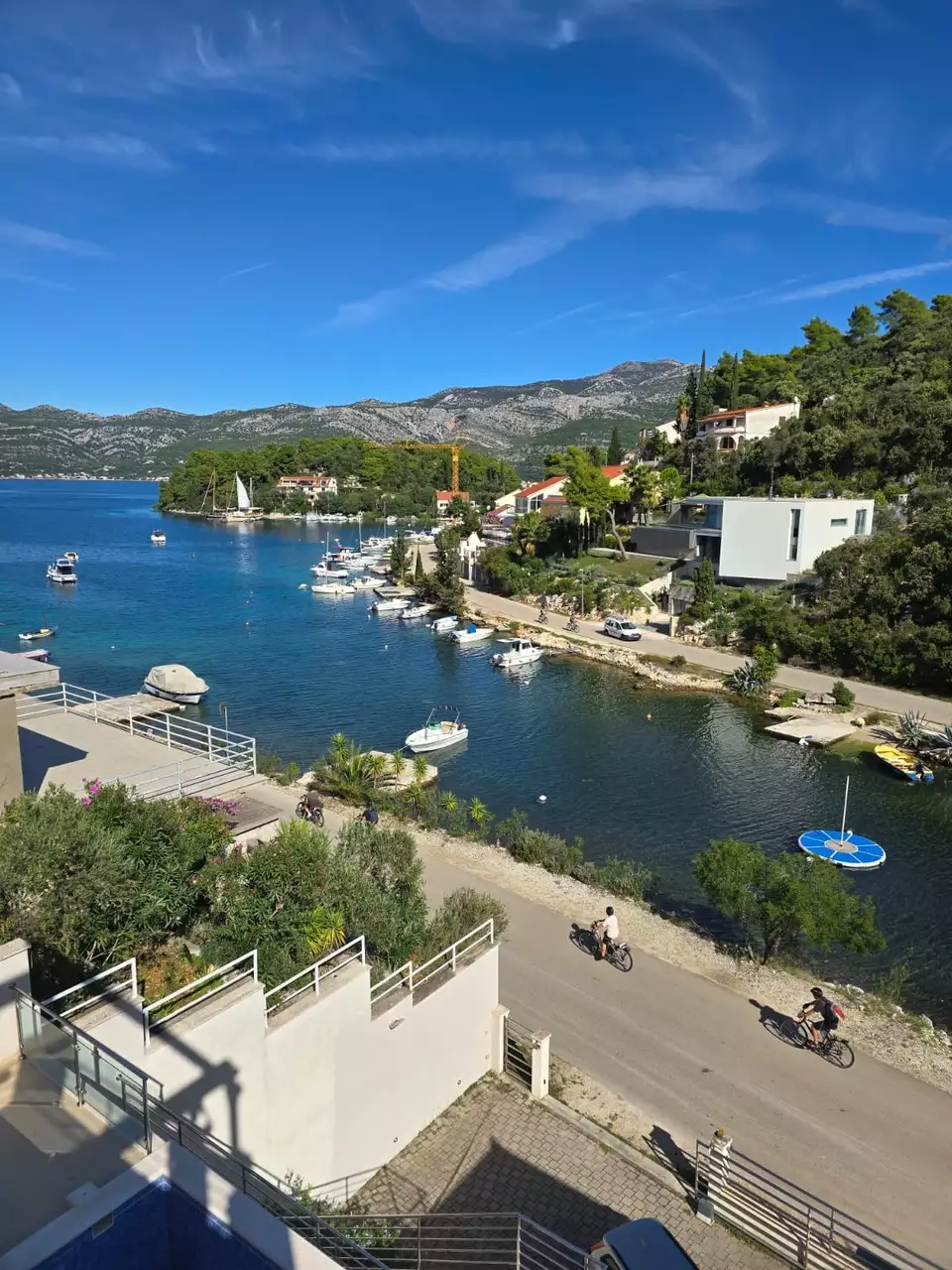 House 280m² in Croatia, Korcula. Priced at 1250000€ rent photo-3
