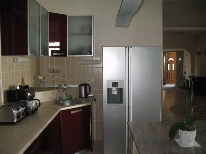 House 497m² in Montenegro, Utjeha. Priced at 1250000€ rent photo-3