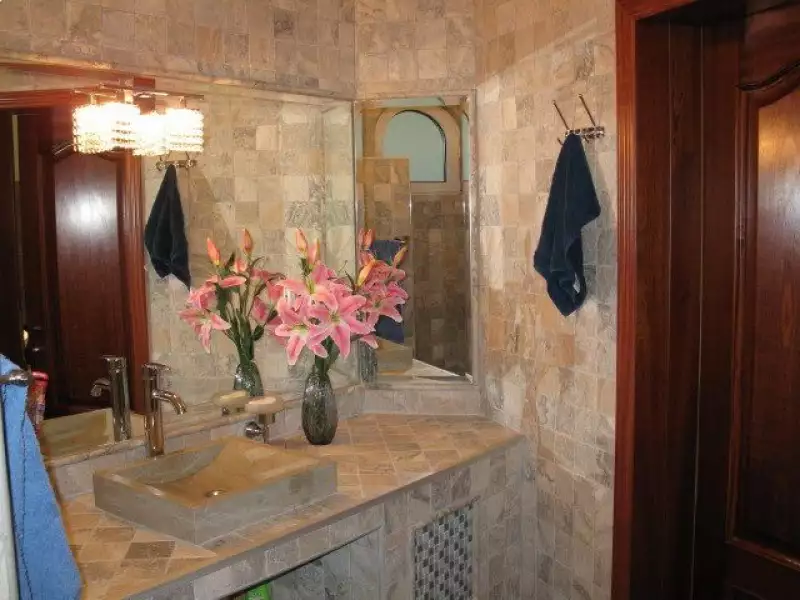 House 497m² in Montenegro, Utjeha. Priced at 1250000€ rent photo-8