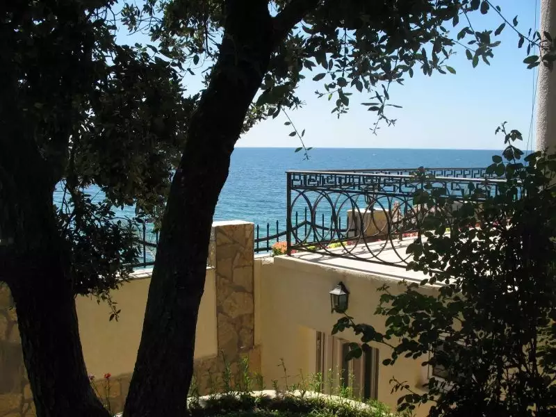 House 497m² in Montenegro, Utjeha. Priced at 1250000€ rent photo-15