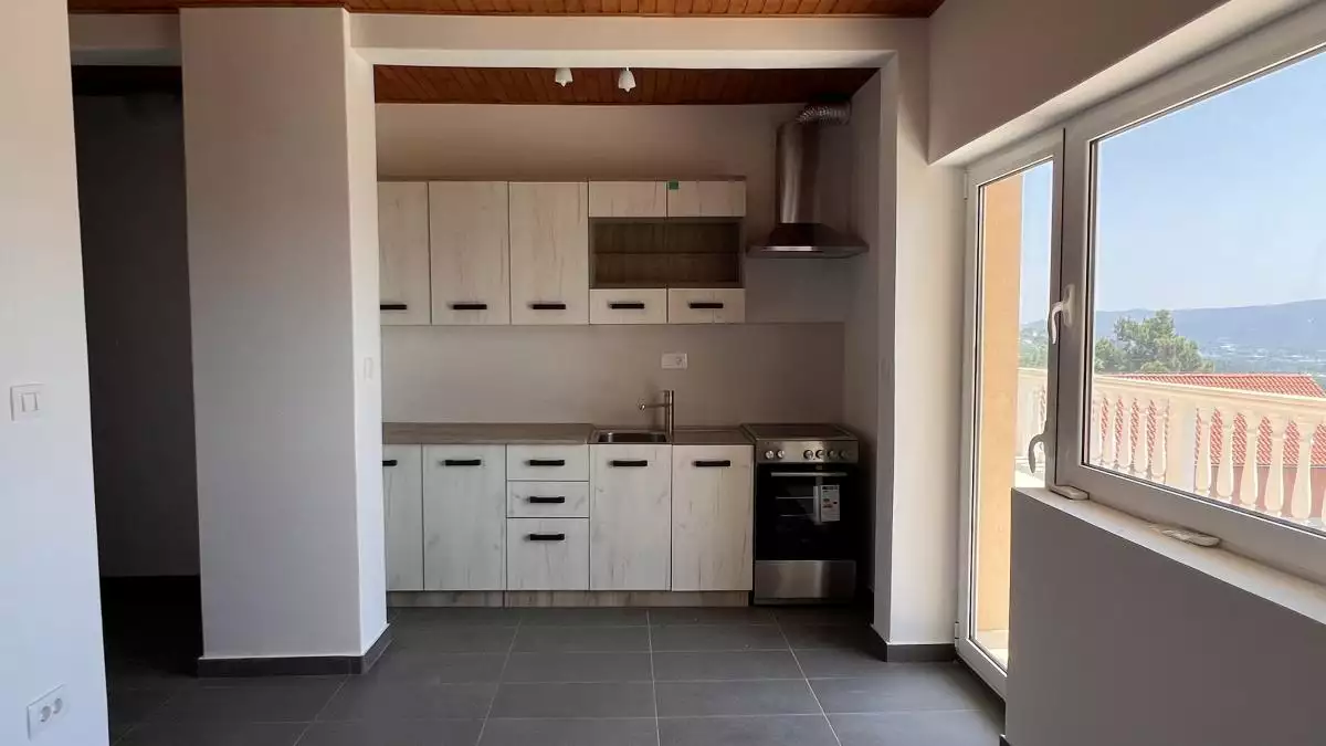 Flat 51m² in Montenegro, Kavac. Priced at 95000€ rent photo-2