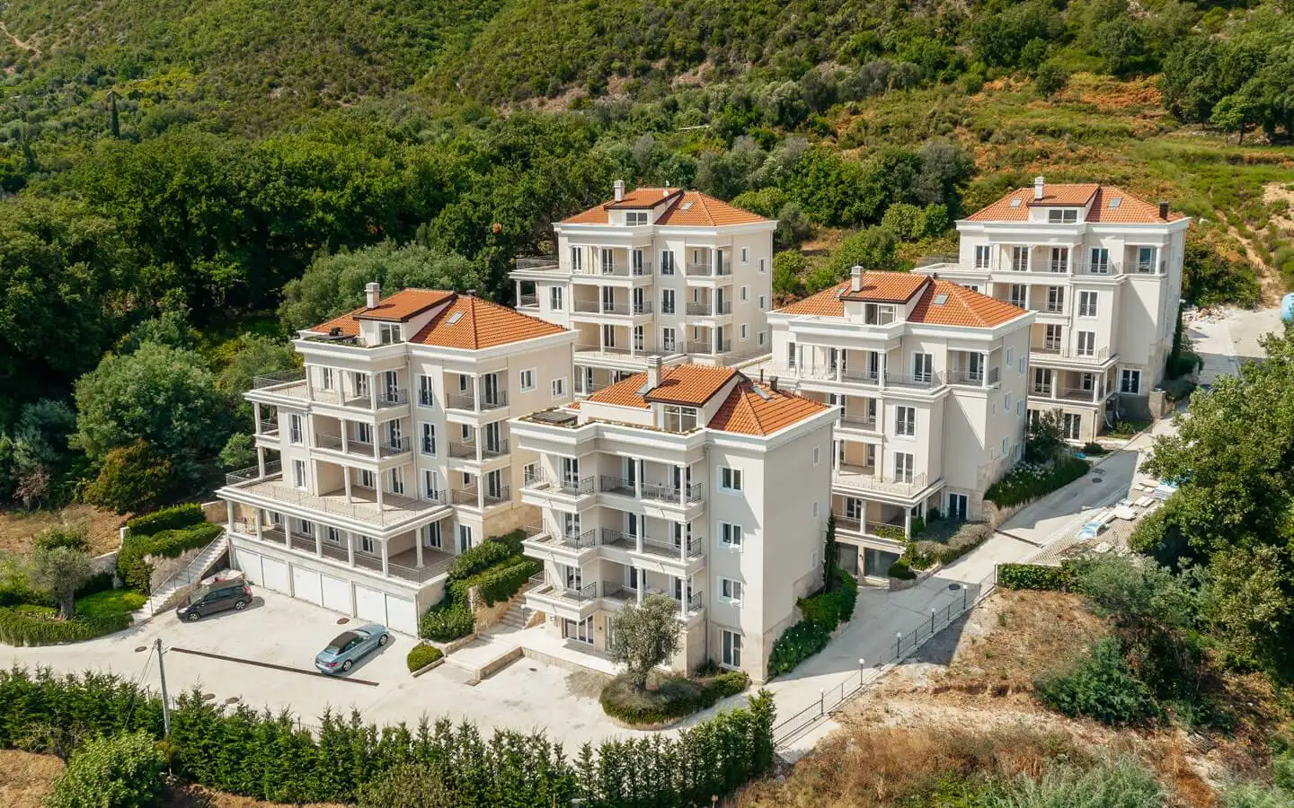 Flat 133m² in Montenegro, Kumbor. Priced at 480000€ rent photo-2