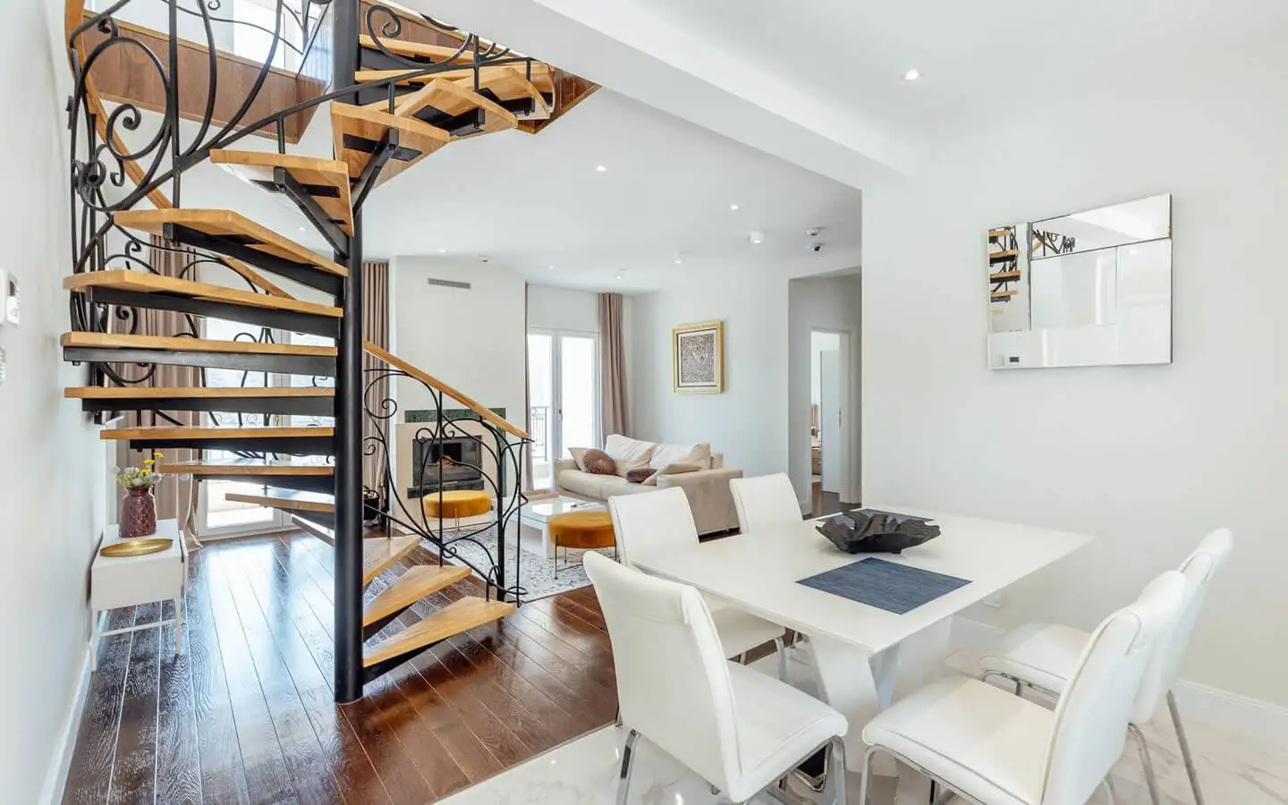 Flat 133m² in Montenegro, Kumbor. Priced at 480000€ rent photo-18