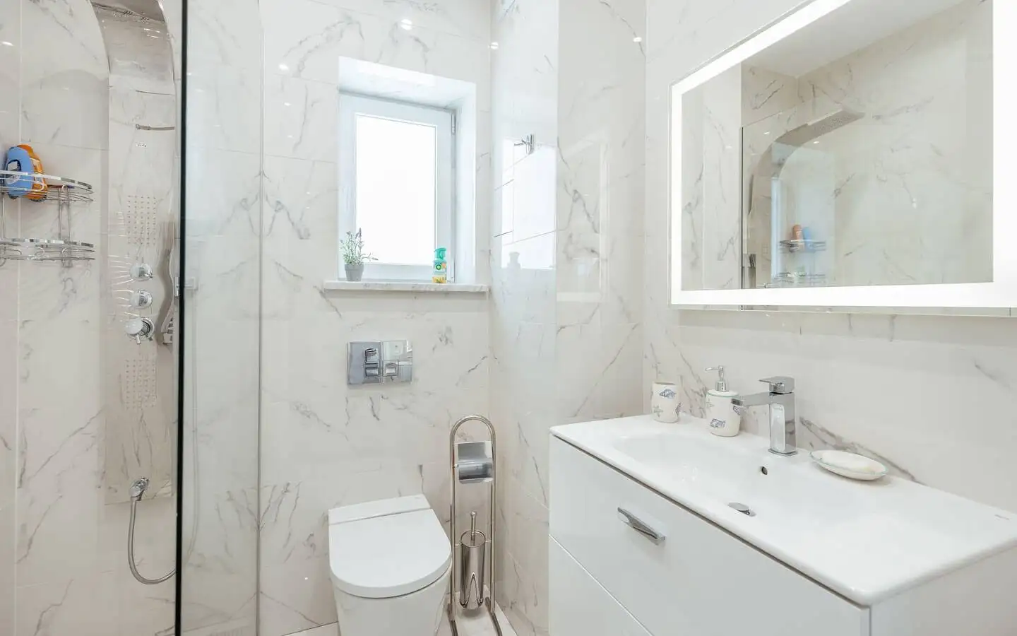 Flat 133m² in Montenegro, Kumbor. Priced at 480000€ rent photo-40