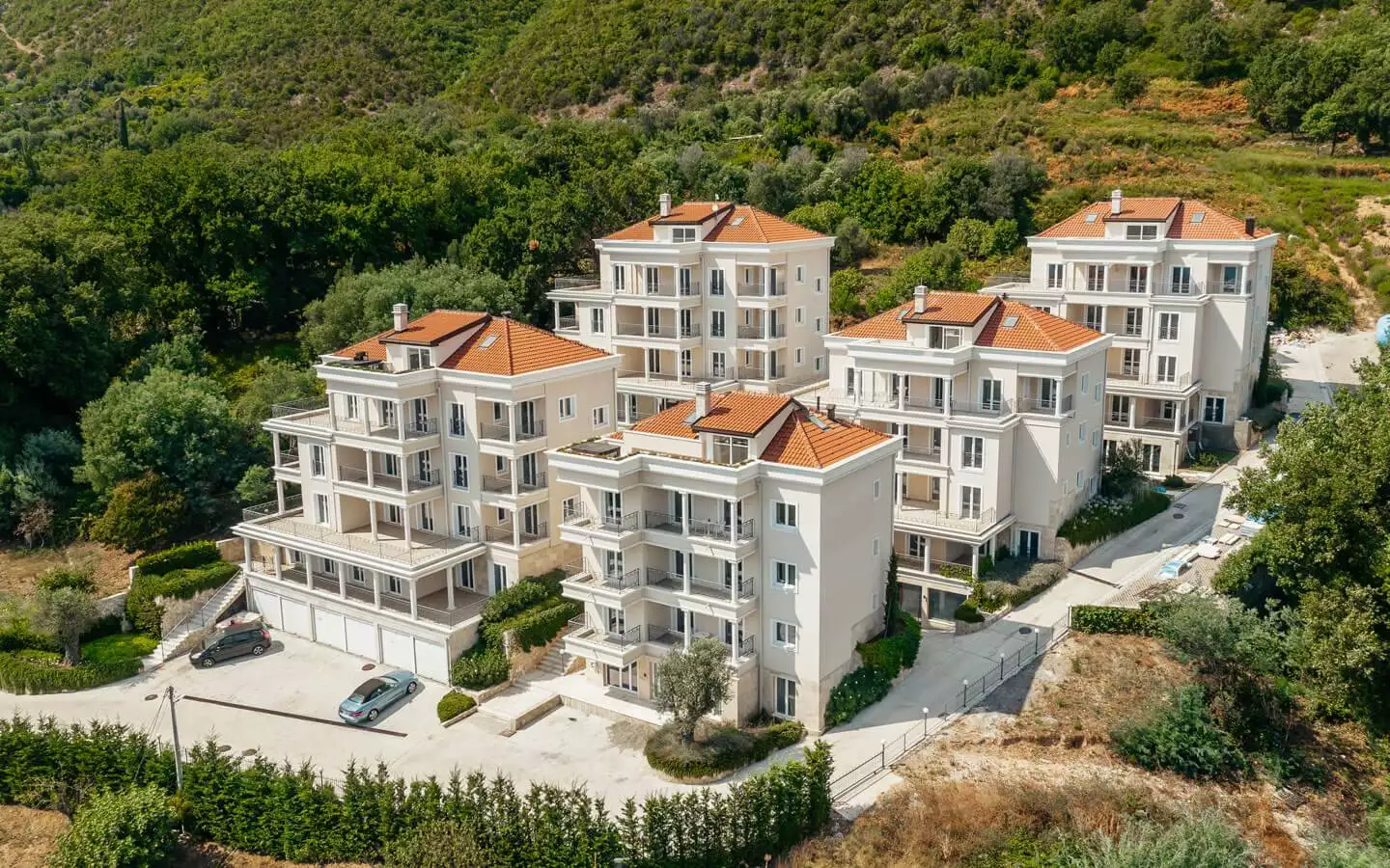 Flat 133m² in Montenegro, Kumbor. Priced at 480000€ rent photo-2