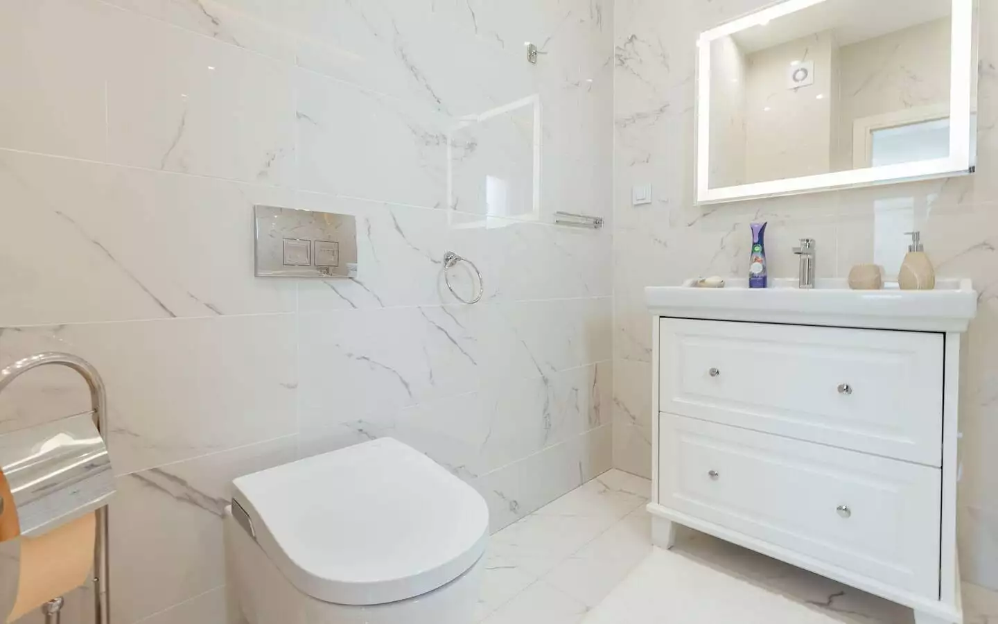 Flat 1796m² in Montenegro, Kumbor. Priced at 600000€ rent photo-39