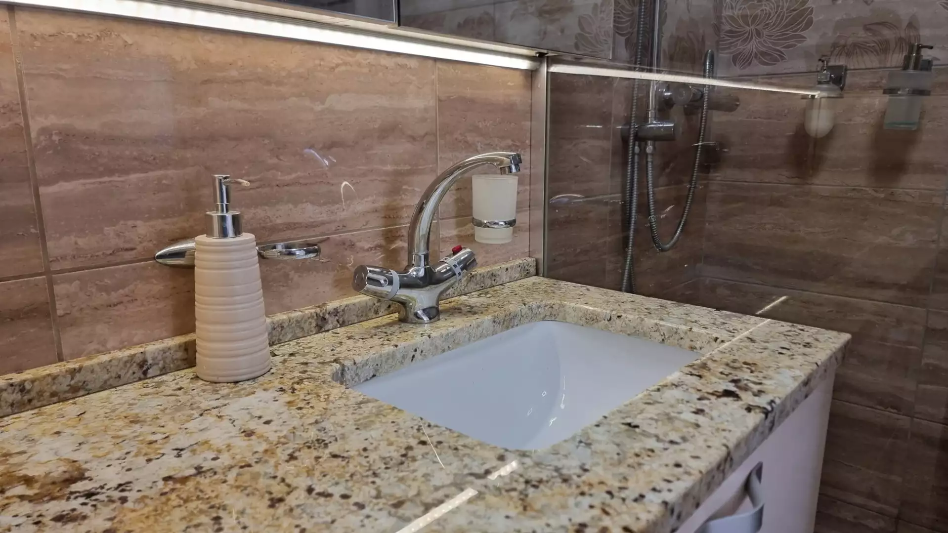 Flat 51m² in Montenegro, Budva. Priced at 158000€ rent photo-24