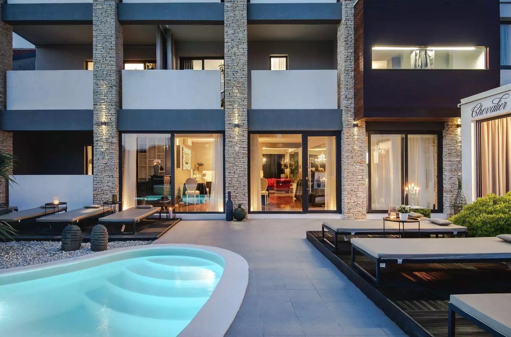 Hotels 1000m² in Croatia, Medulin. Priced at 2500000€ rent photo-4