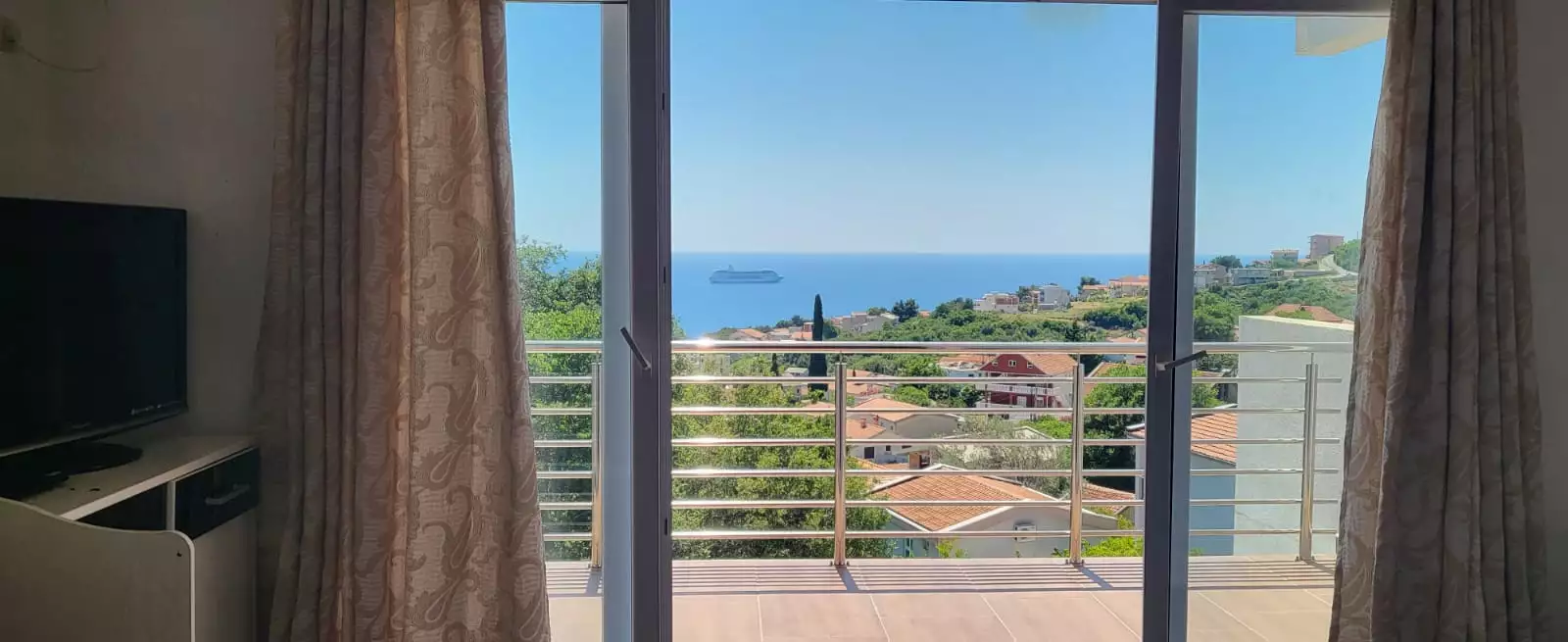 House 310m² in Montenegro, Bar. Priced at 420000€ rent photo-1