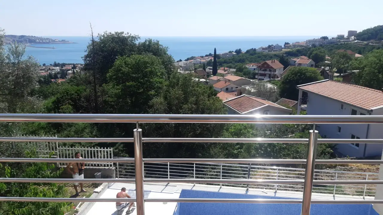 House 310m² in Montenegro, Bar. Priced at 420000€ rent photo-15