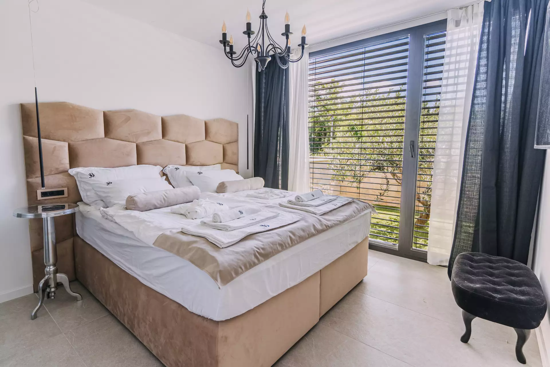 Villa 280m² in Croatia, Zadar. Priced at 1530000€ rent photo-11