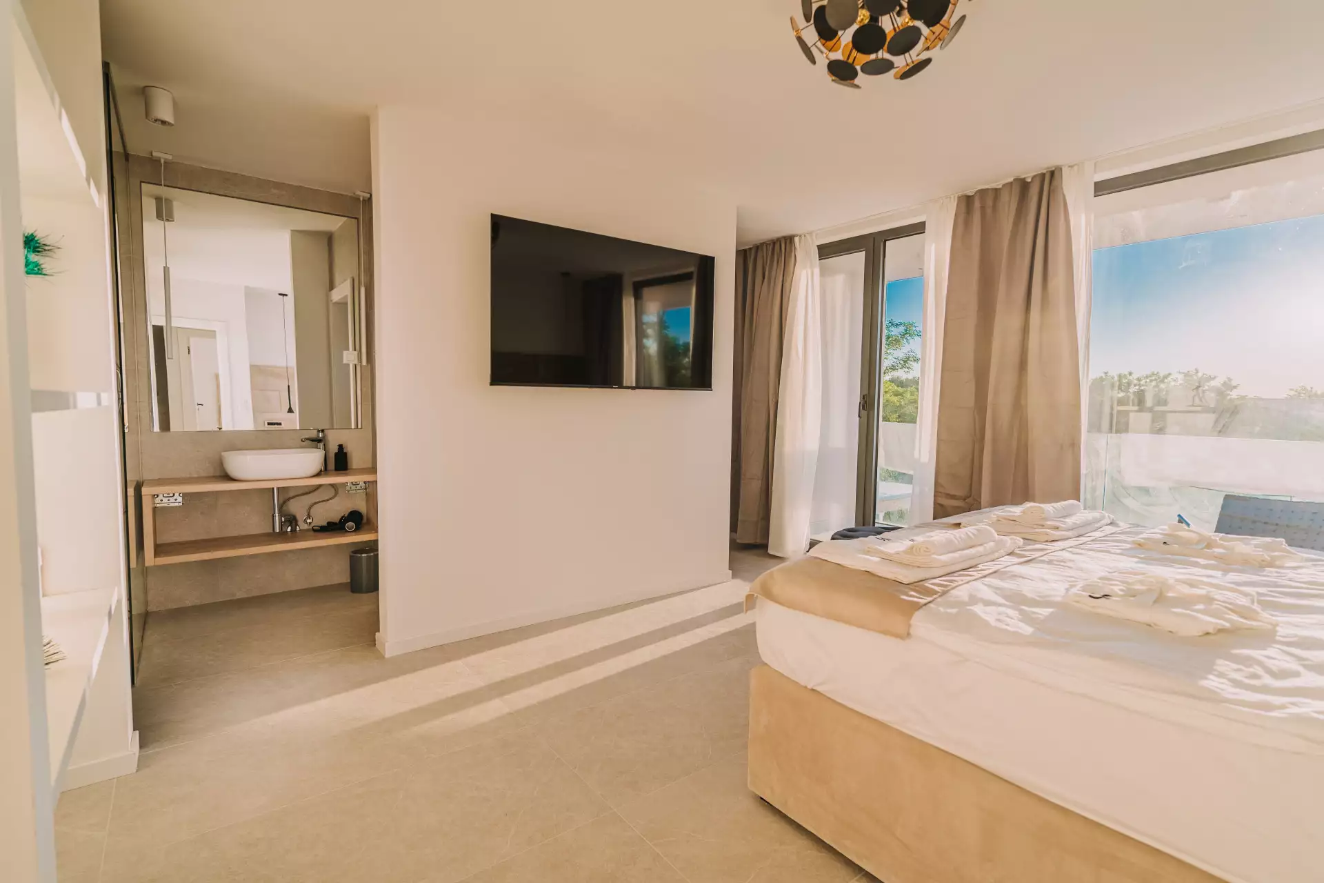 Villa 280m² in Croatia, Zadar. Priced at 1530000€ rent photo-15