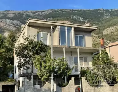 Buy in Montenegro for 140000€