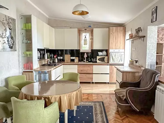 House 124m² in Italy, Barga. Priced at 197000€ rent photo-11