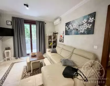 Buy in Montenegro for 210000€