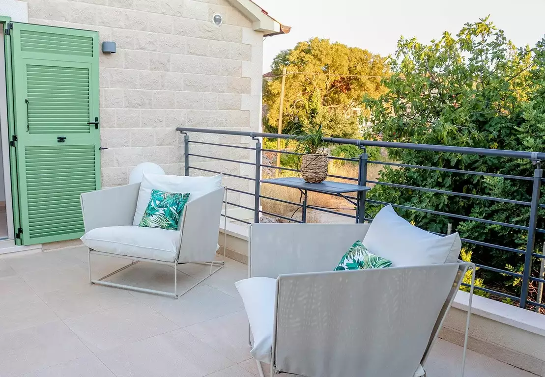Villa 463m² in Croatia, Vrboska. Priced at 1800000€ rent photo-11