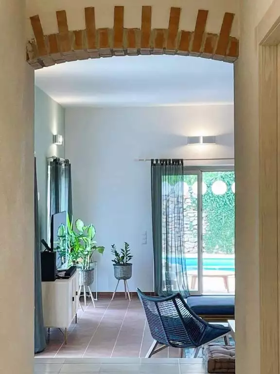 Villa 463m² in Croatia, Vrboska. Priced at 1800000€ rent photo-15
