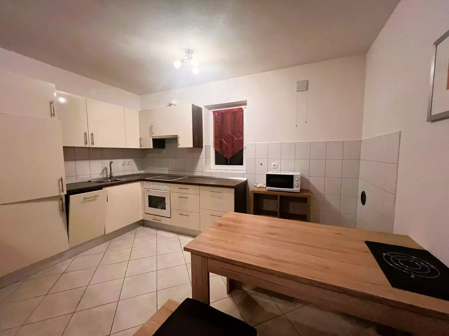 Villa 250m² in Croatia, Labin. Priced at 880000€ rent photo-8
