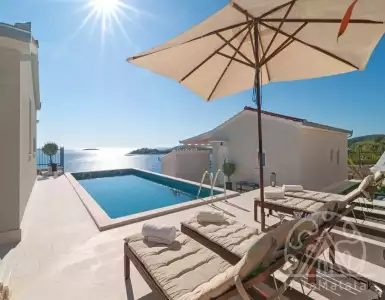 Buy in Croatia for 730000€