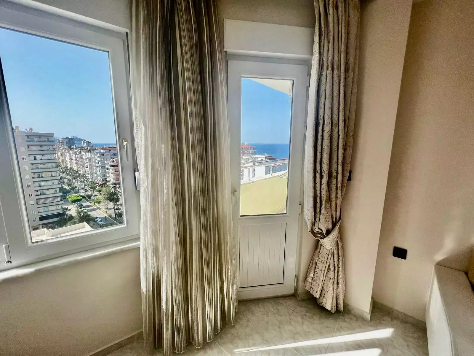 Flat 120m² in Turkey, Mahmutlar. Priced at 231000€ rent photo-19