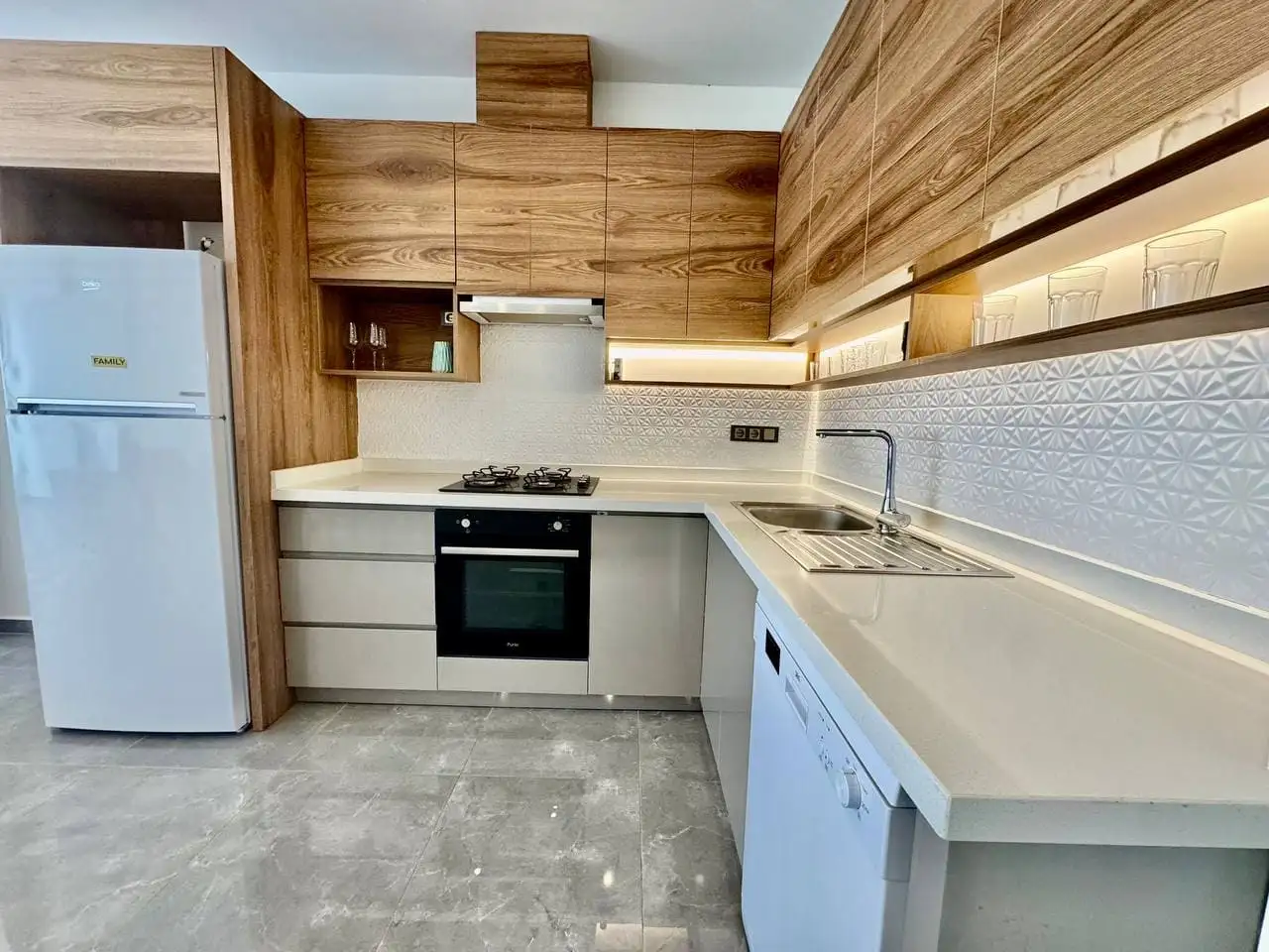 Flat 105m² in Turkey, Mahmutlar. Priced at 190000€ rent photo-19