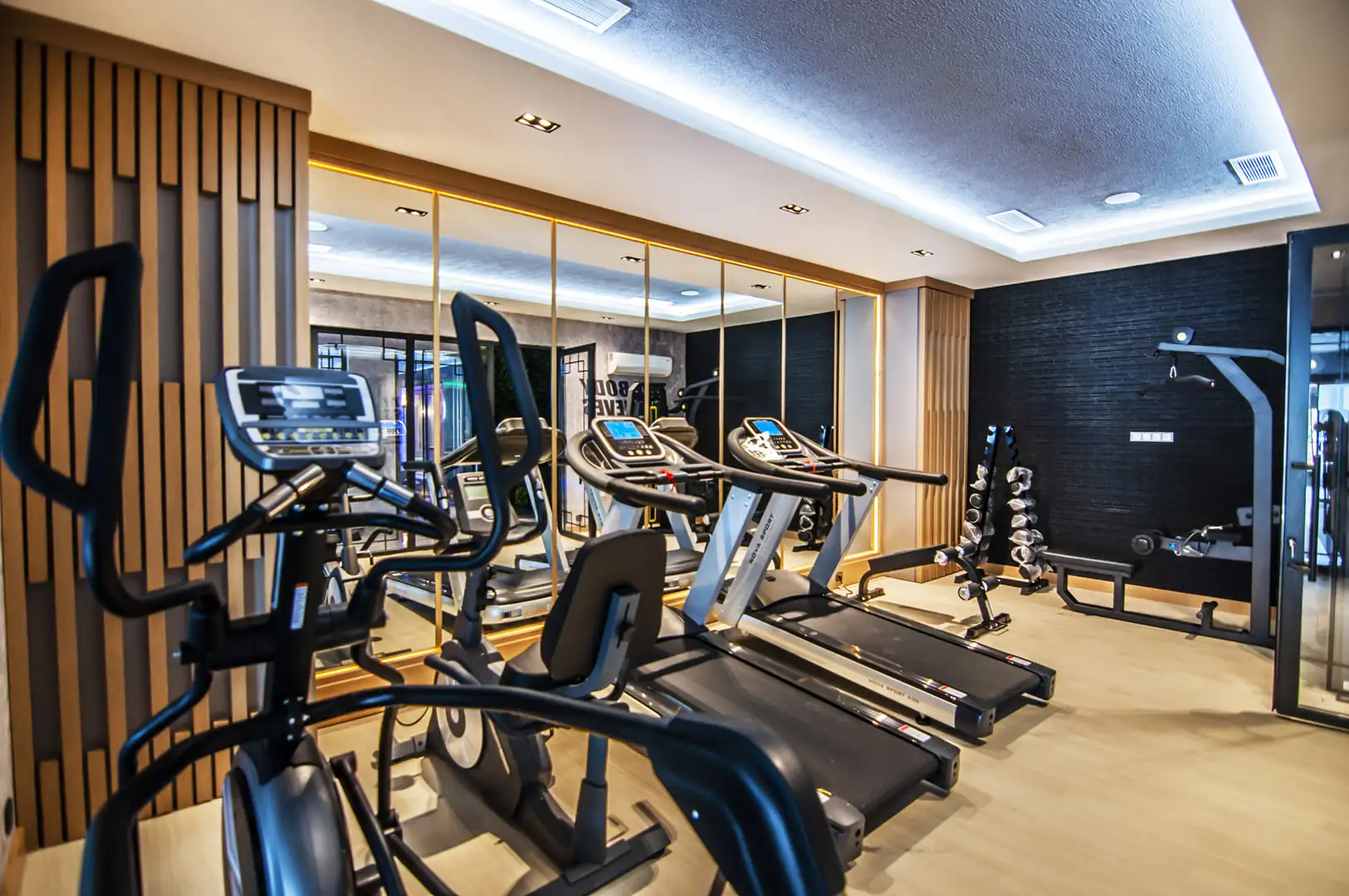 Flat 105m² in Turkey, Mahmutlar. Priced at 190000€ rent photo-29