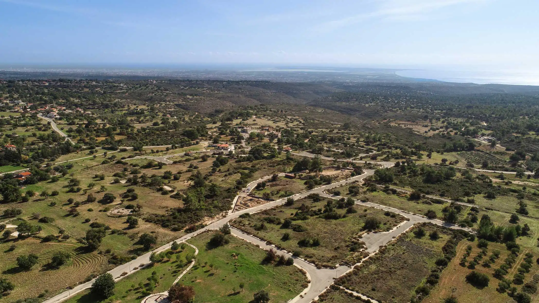 Land 90m² in Cyprus, Souni-Zanatzia. Priced at 480000€ rent photo-5