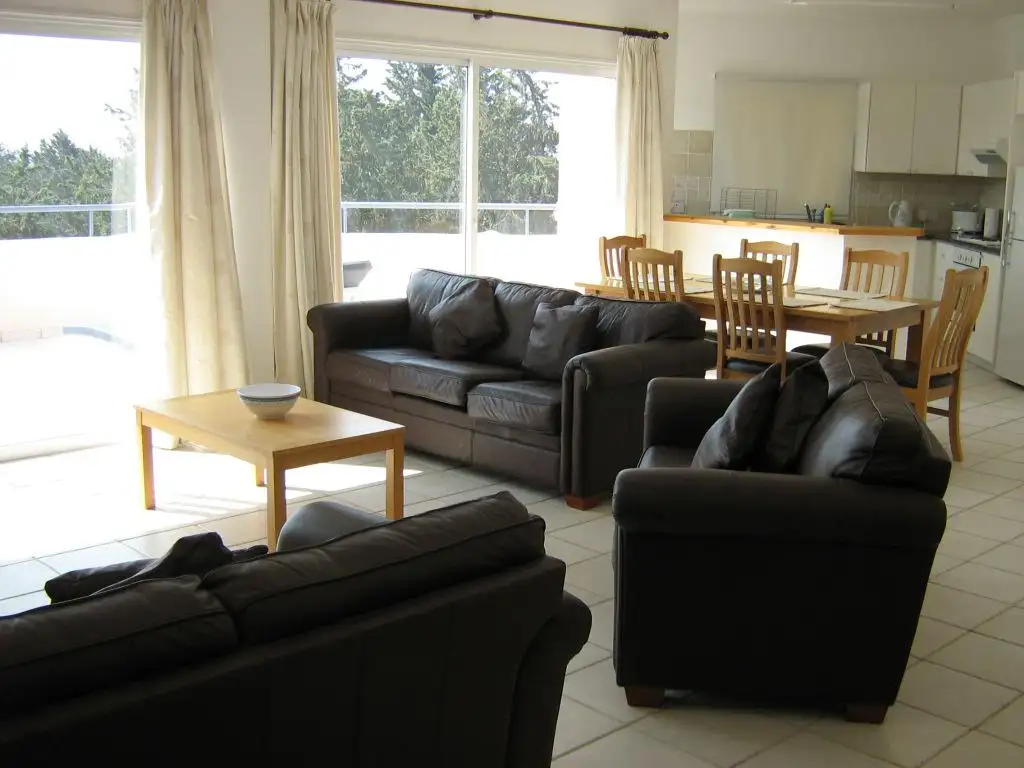 Flat 60m² in Cyprus, Kato Paphos. Priced at 238000€ rent photo-6