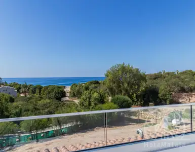 Buy in Cyprus for 212000€