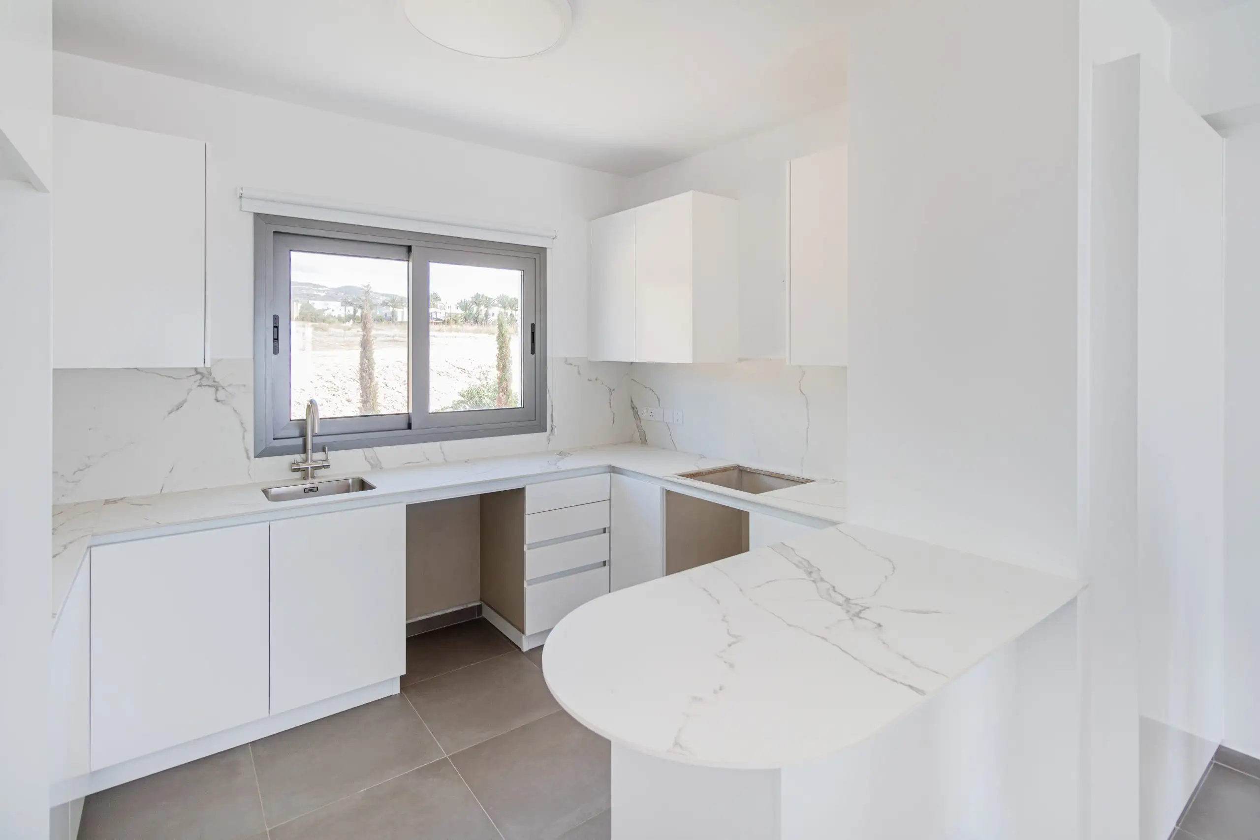 Flat 60m² in Cyprus, Coral Bay. Priced at 372000€ rent photo-14