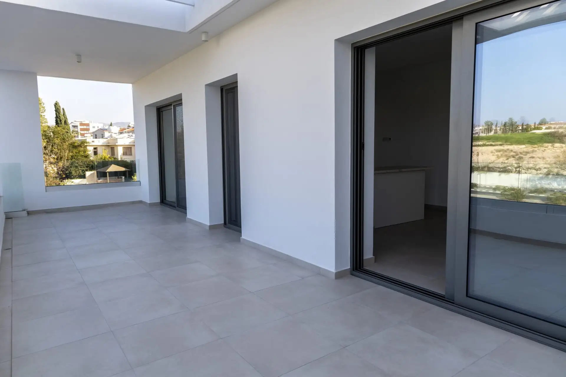 Flat 90m² in Cyprus, Heroskip. Priced at 480000€ rent photo-10