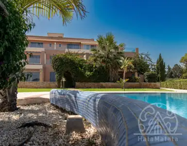 Buy in Cyprus for 486000€
