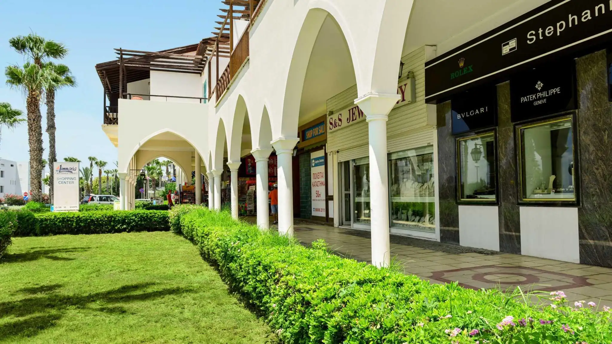 Shop 30m² in Cyprus, Kato Paphos. Priced at 115000€ rent photo-7