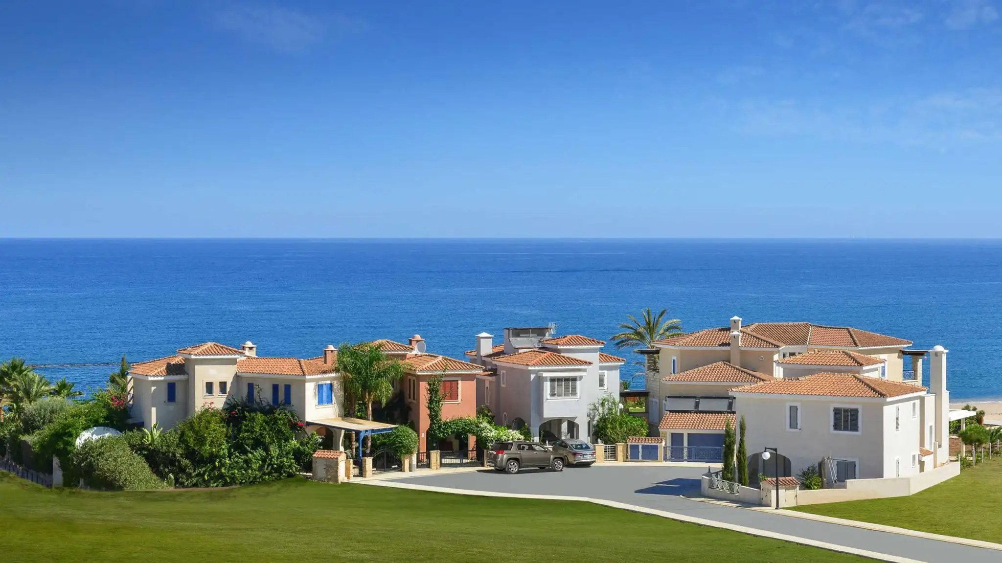 Villa 90m² in Cyprus, Latchi. Priced at 986000€ rent photo-2