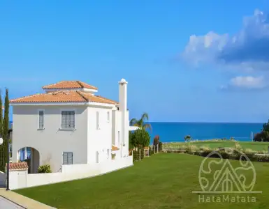 Buy in Cyprus for 986000€