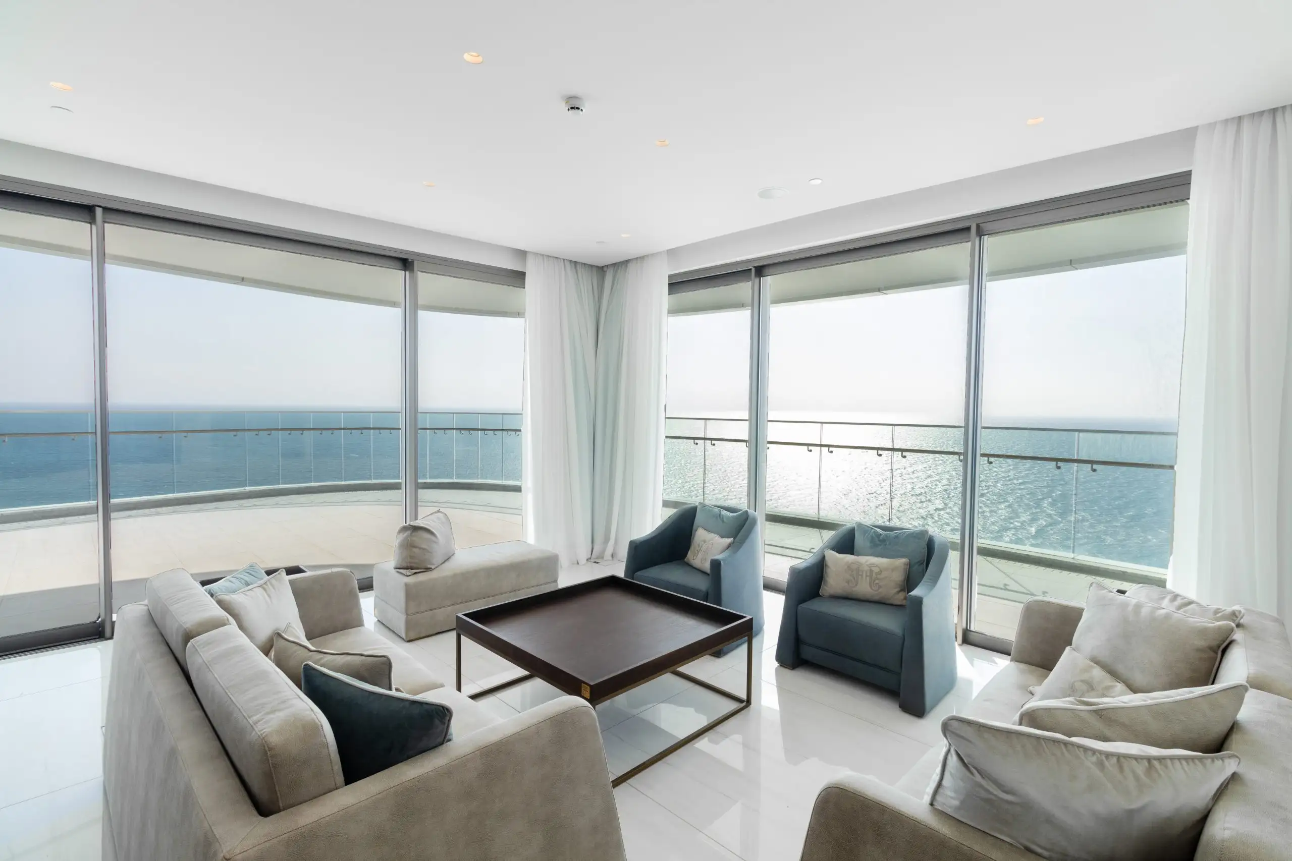 Flat 90m² in Cyprus, Limassol. Priced at 4984000€ rent photo-1