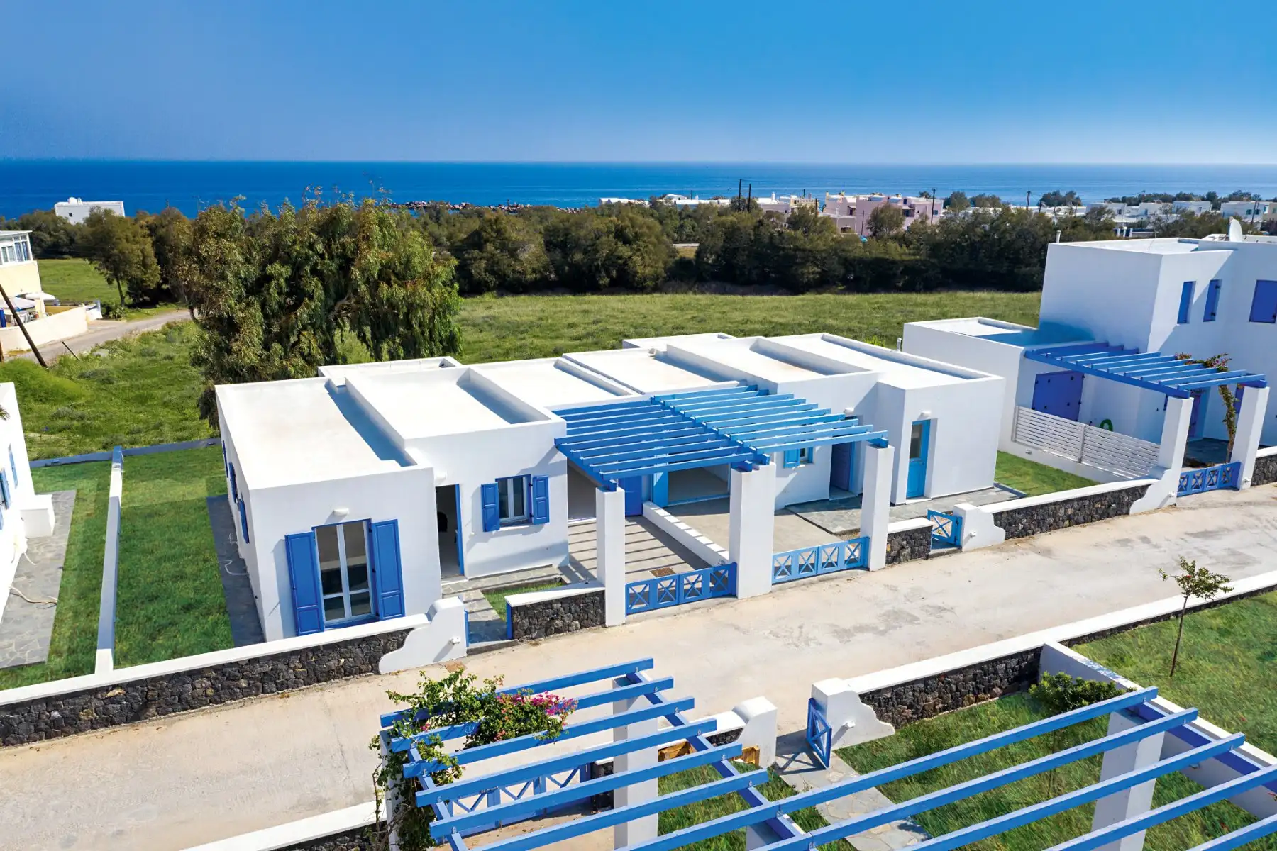 Villa 90m² in Greece, Santorini. Priced at 455000€ rent photo-2