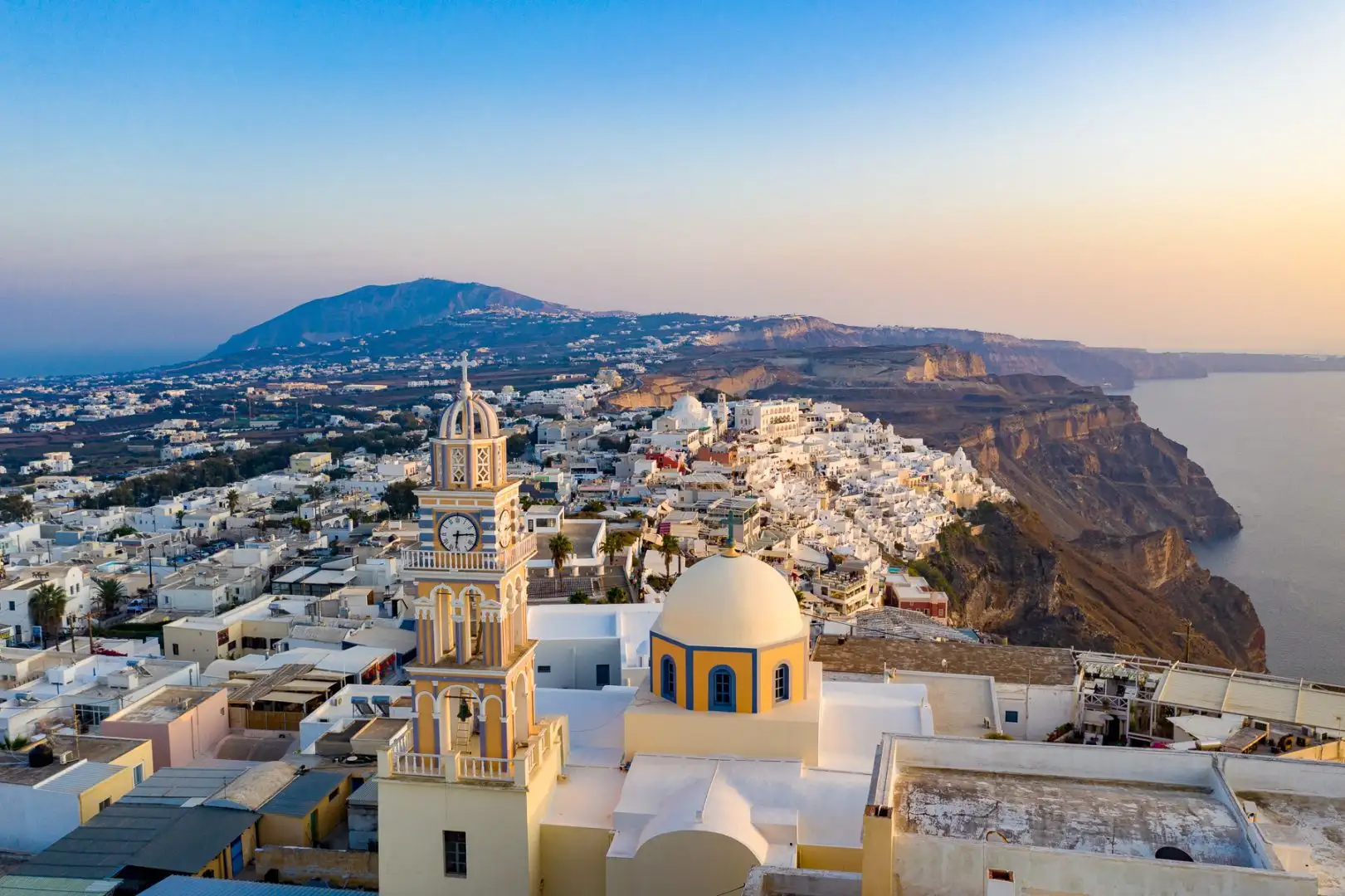 Villa 90m² in Greece, Santorini. Priced at 455000€ rent photo-16