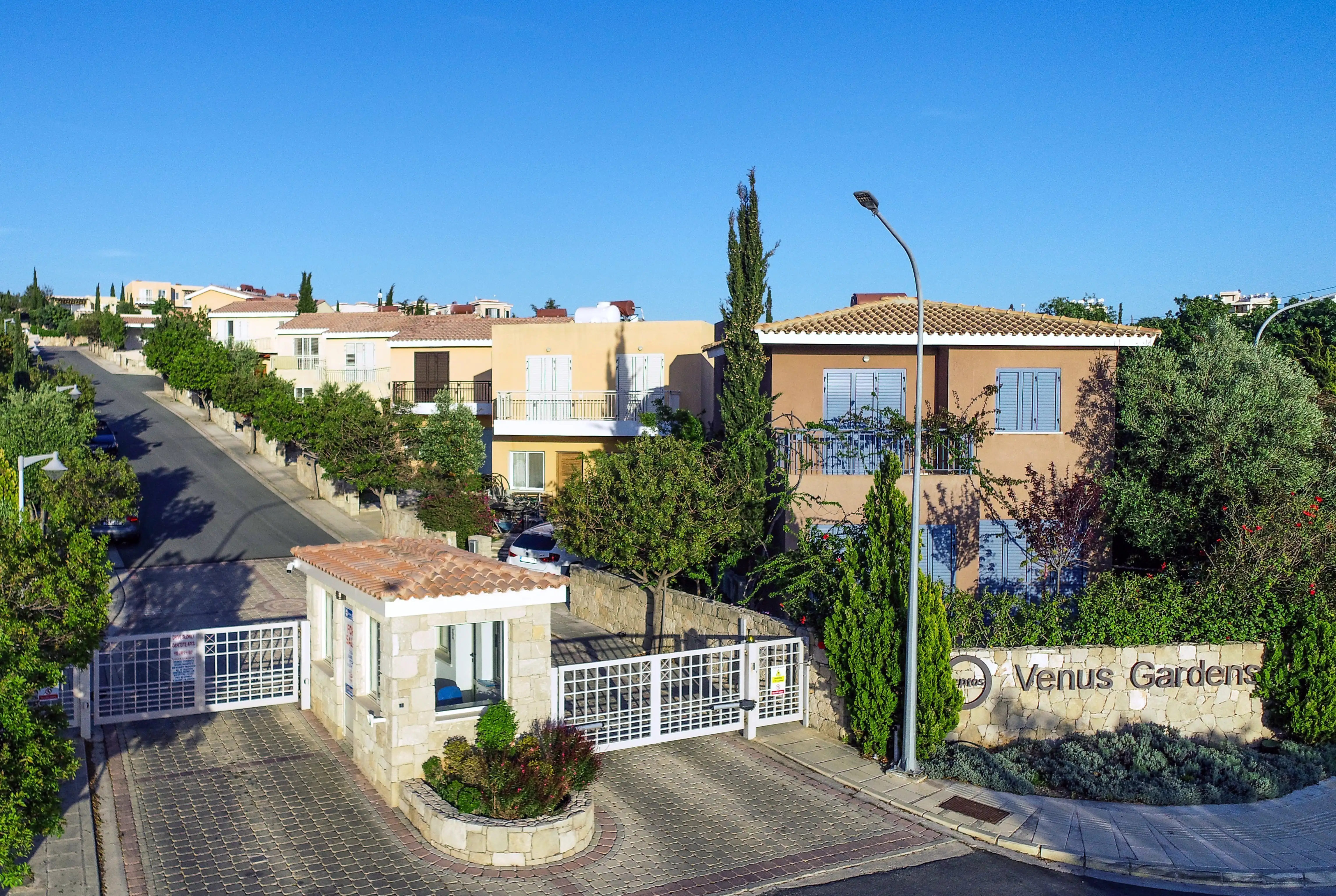 Flat 60m² in Cyprus, Chloraka. Priced at 399000€ rent photo-4