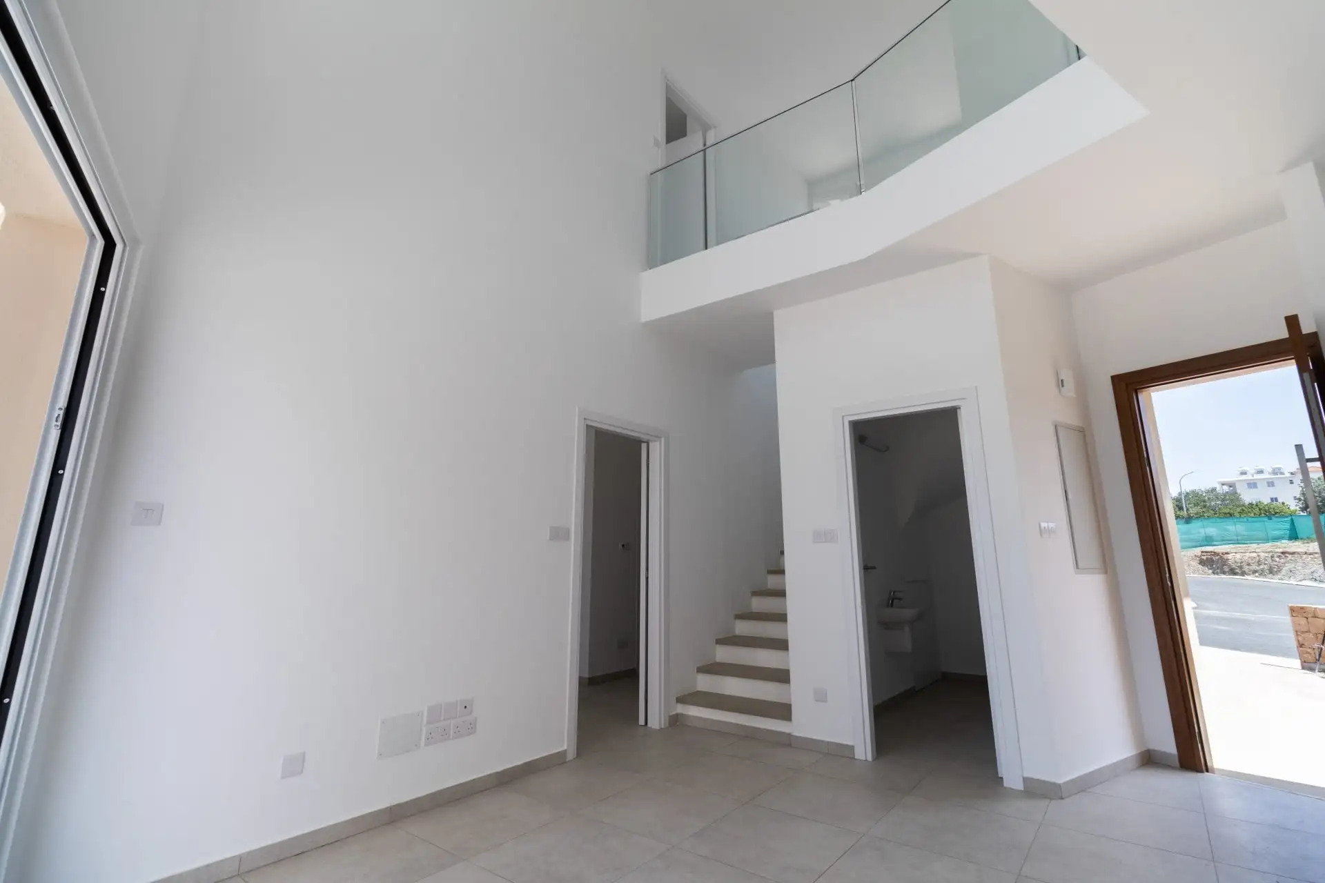 Villa 90m² in Cyprus, Chloraka. Priced at 535000€ rent photo-13