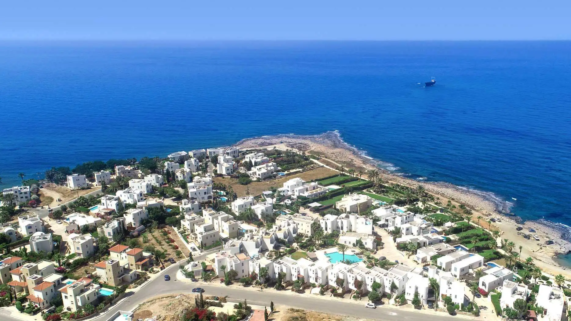 Villa 120m² in Cyprus, Chloraka. Priced at 1960000€ rent photo-5