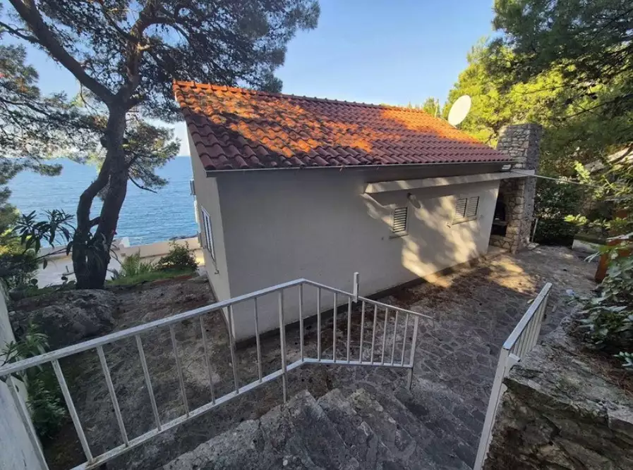 Hotels 143m² in Croatia, Primosten. Priced at 1290000€ rent photo-25