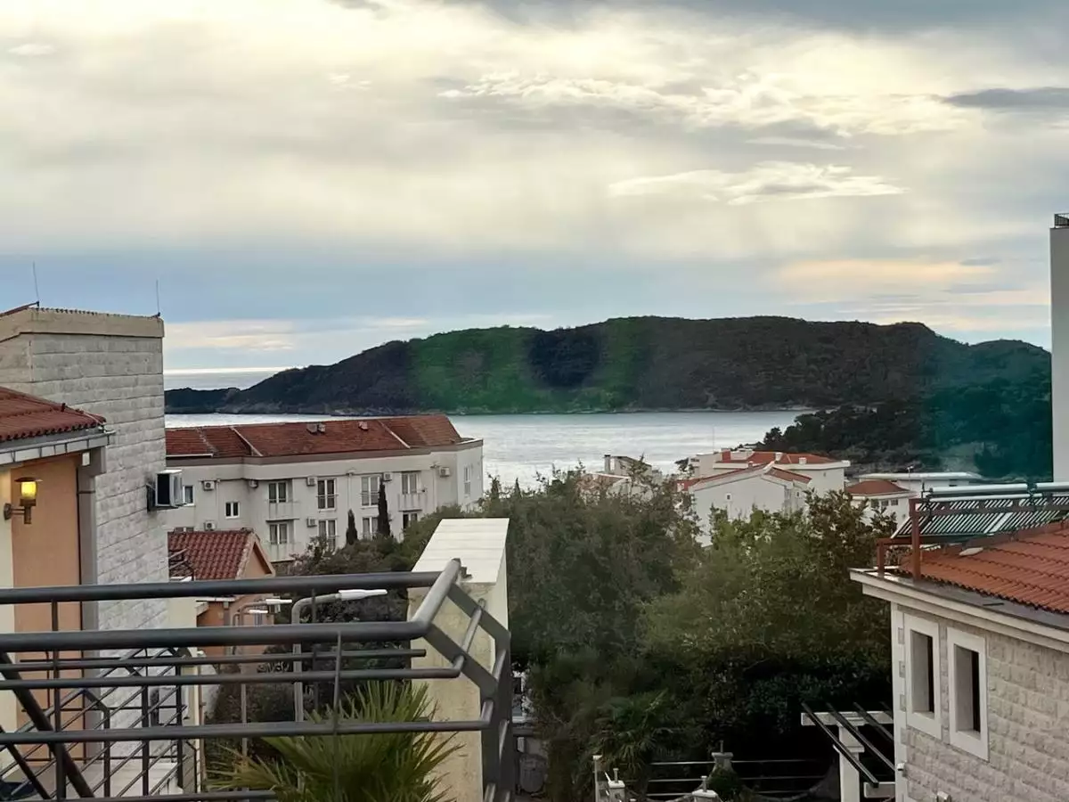 Flat 40m² in Montenegro, Becici. Priced at 120000€ rent photo-5