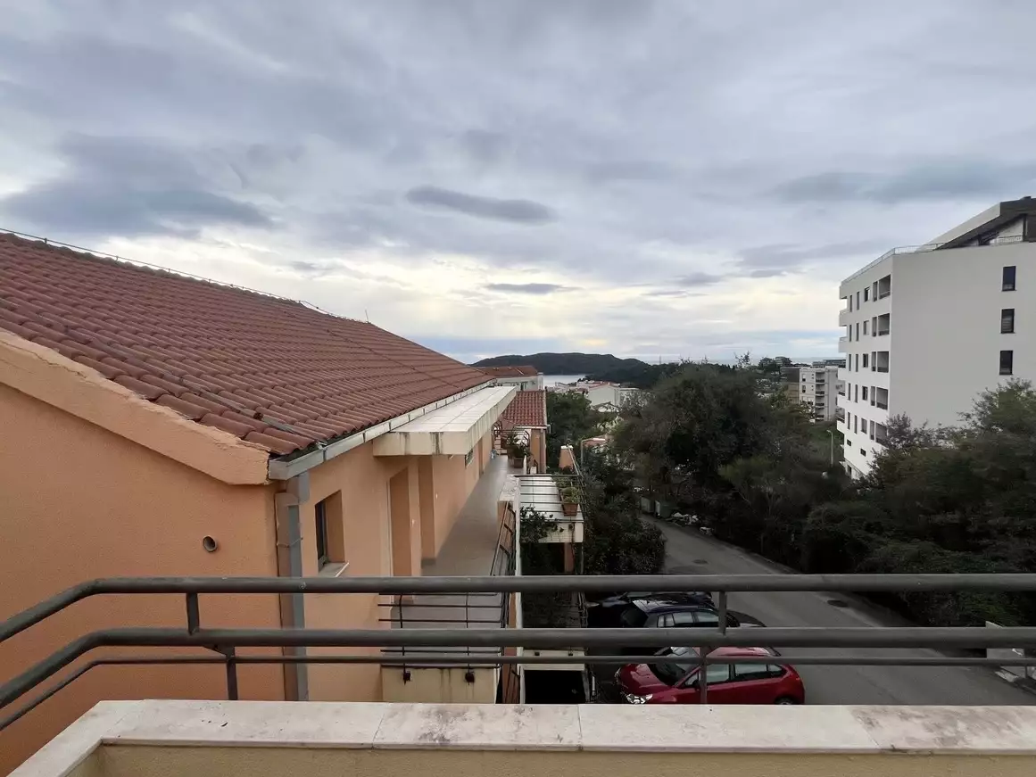 Flat 40m² in Montenegro, Becici. Priced at 120000€ rent photo-9