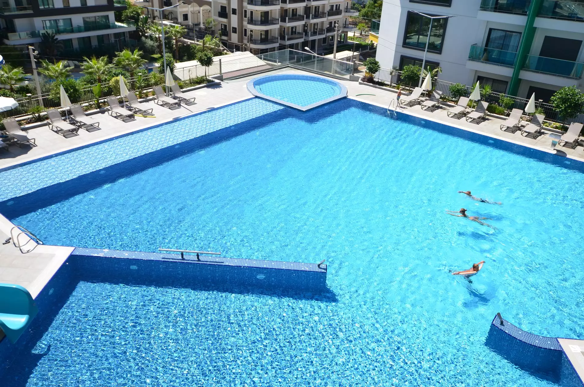 Flat 68m² in Turkey, Kargicak. Priced at 220000€ rent photo-26